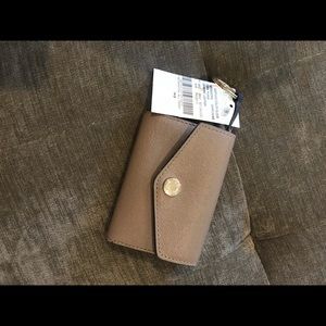 MICHAEL Michael Kors Bags - NWT Michael Kors leather coin purse MICHAEL Michael Kors Bags - NWT Michael Kors leather coin purse